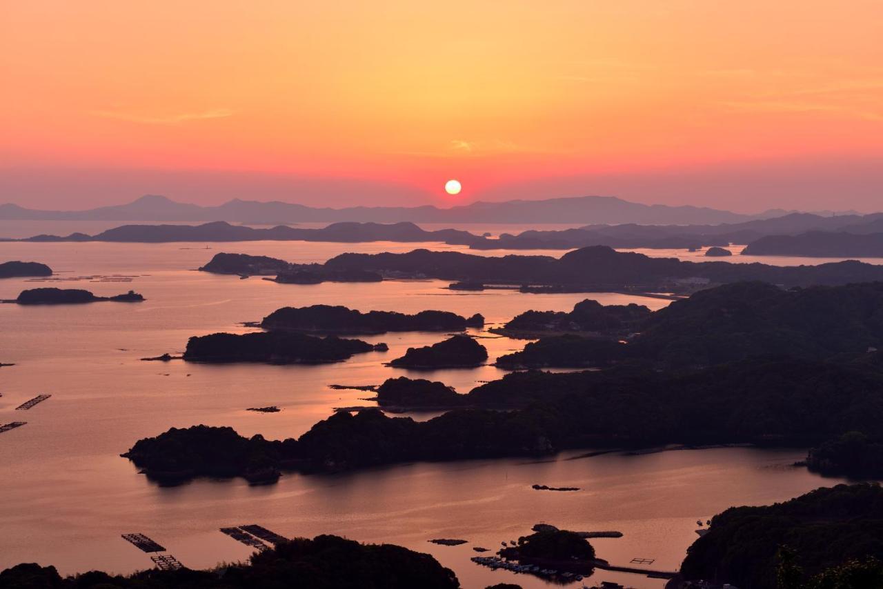 Tabist Sasebo Palace Hotel Buitenkant foto